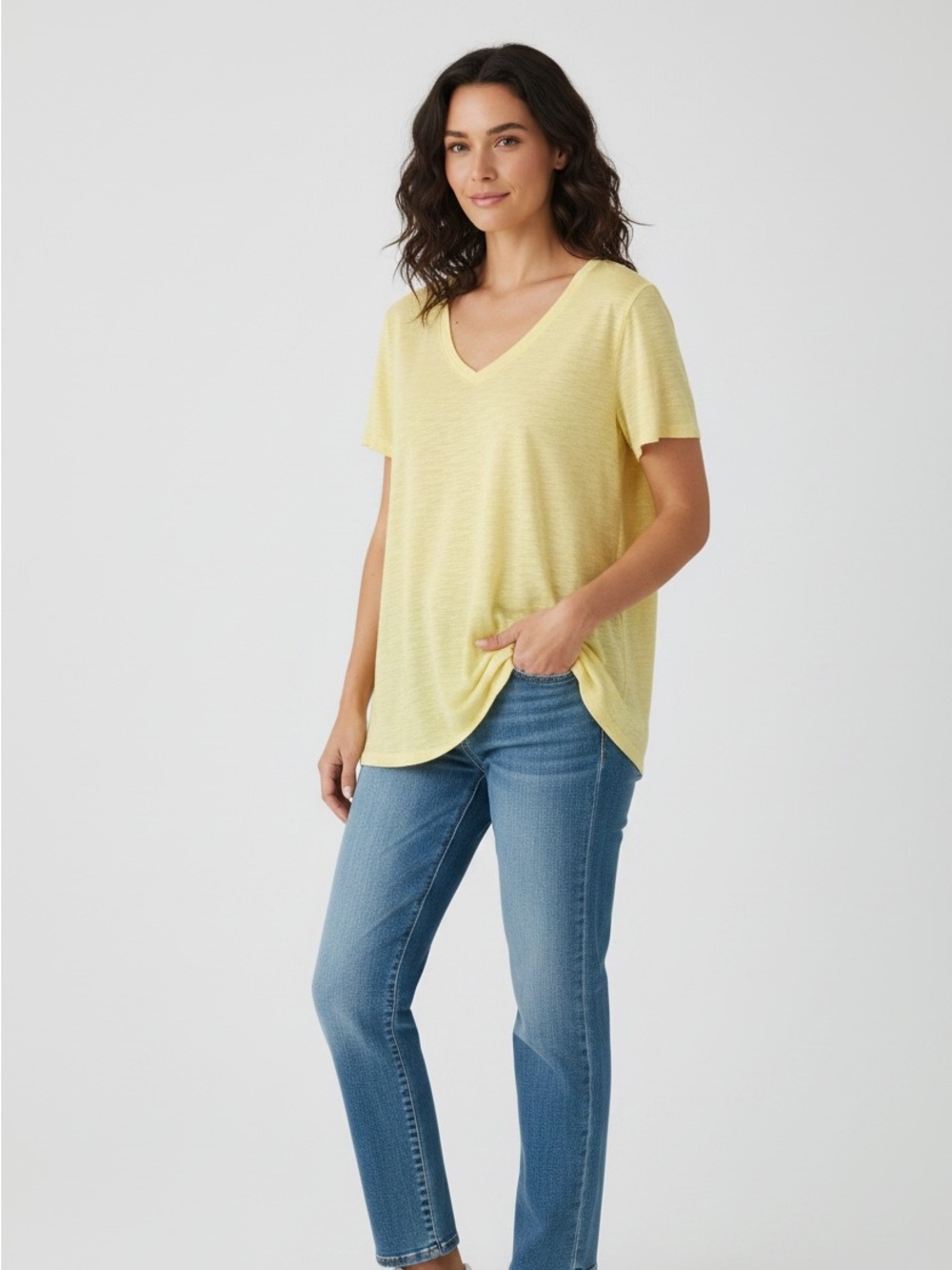 Chicos Women’s Size XXL (4) Short Sleeve V Neck Yellow The Ultimate Tee